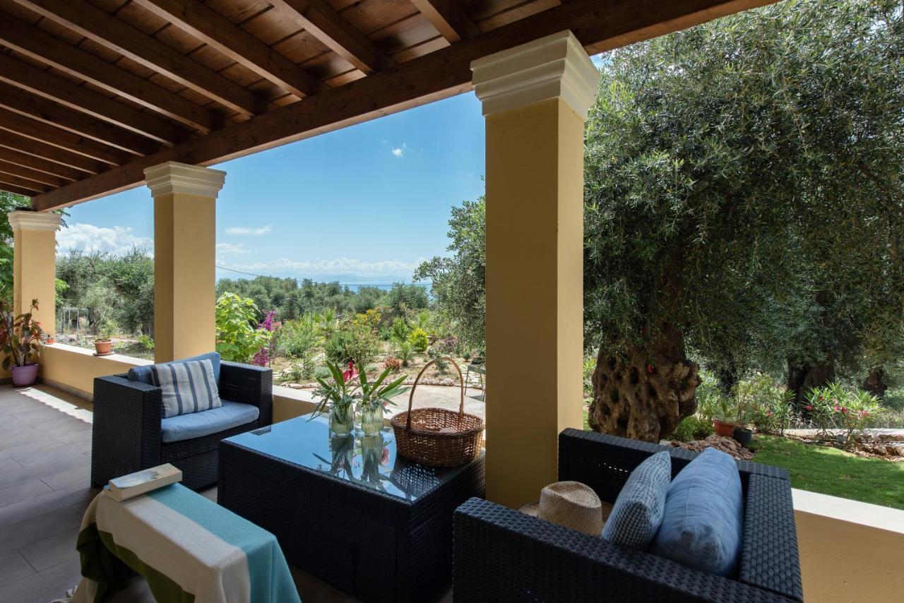 Terra Rossa By Konnect, Views To Ionian Sea Vila Spartylas Exterior foto