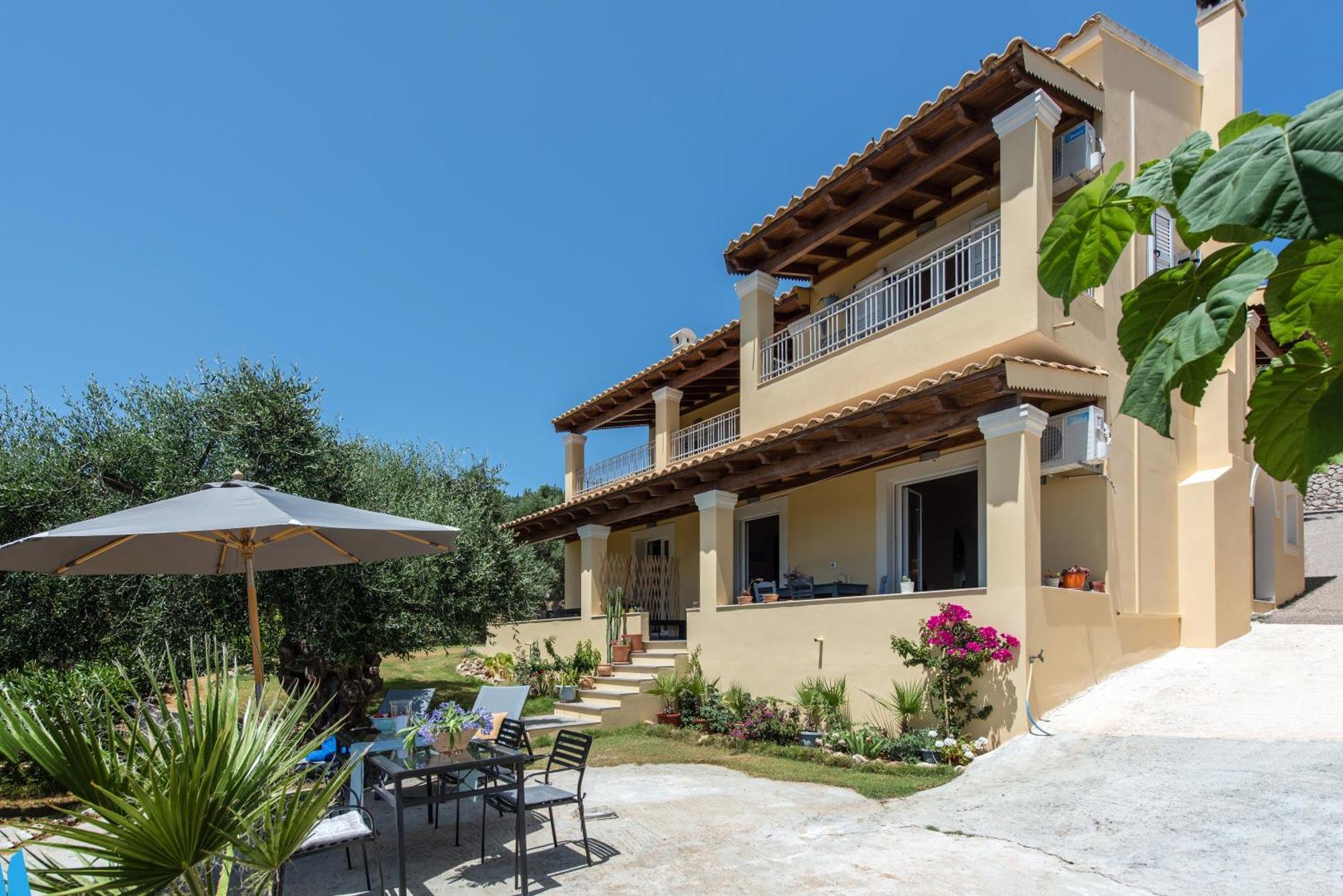 Terra Rossa By Konnect, Views To Ionian Sea Vila Spartylas Exterior foto